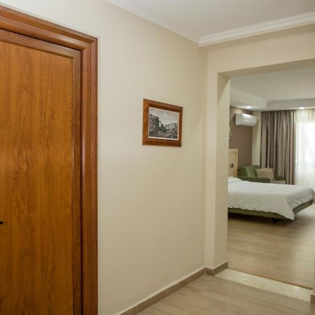 迪拉酒店 Durrës 外观 照片